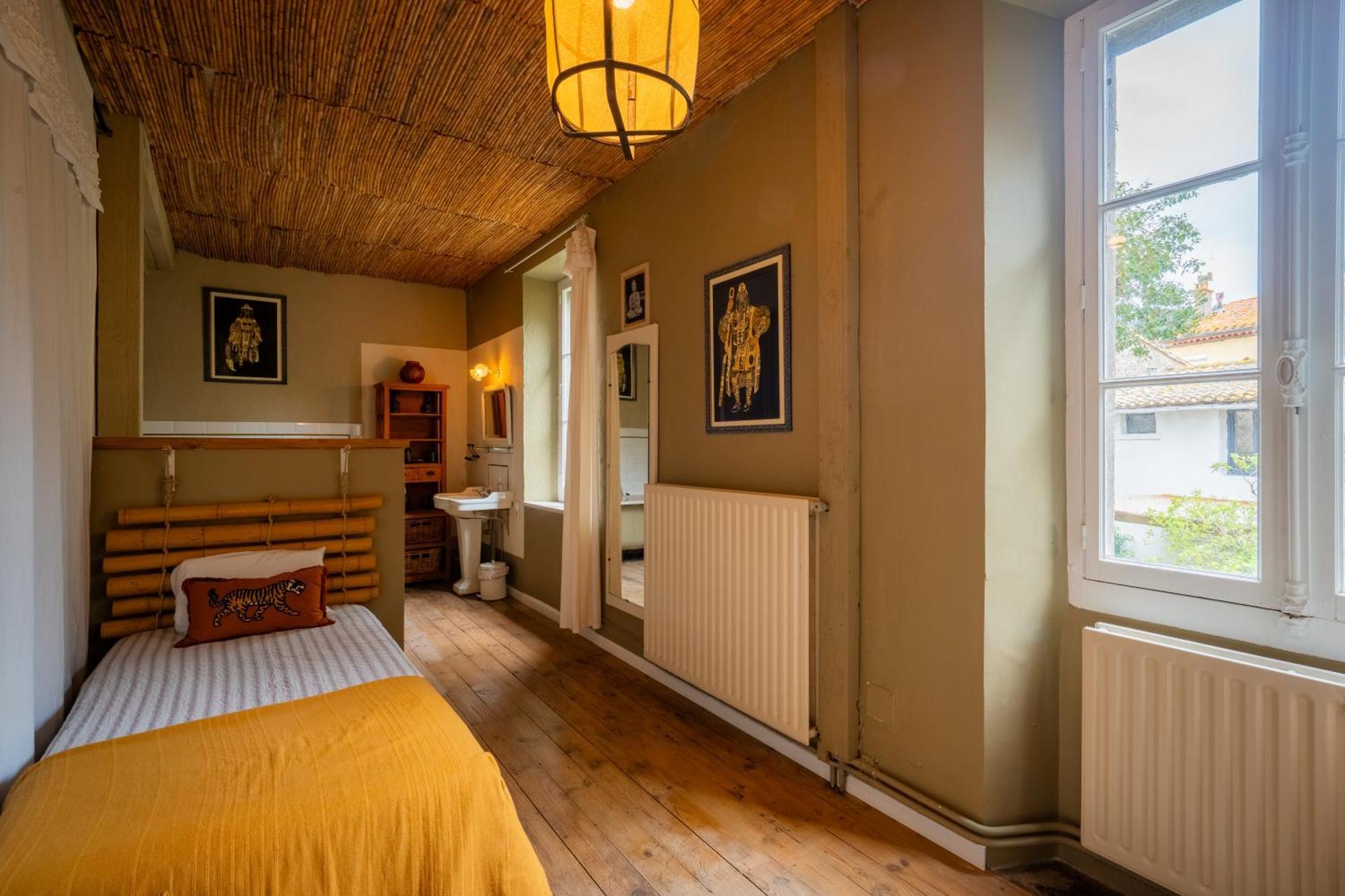 Prieure Saint-Louis Maison D'Hotes 弗卢尔 外观 照片